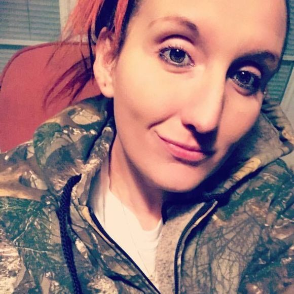 Meet your Posher, Tiff - Picture 1 of 1